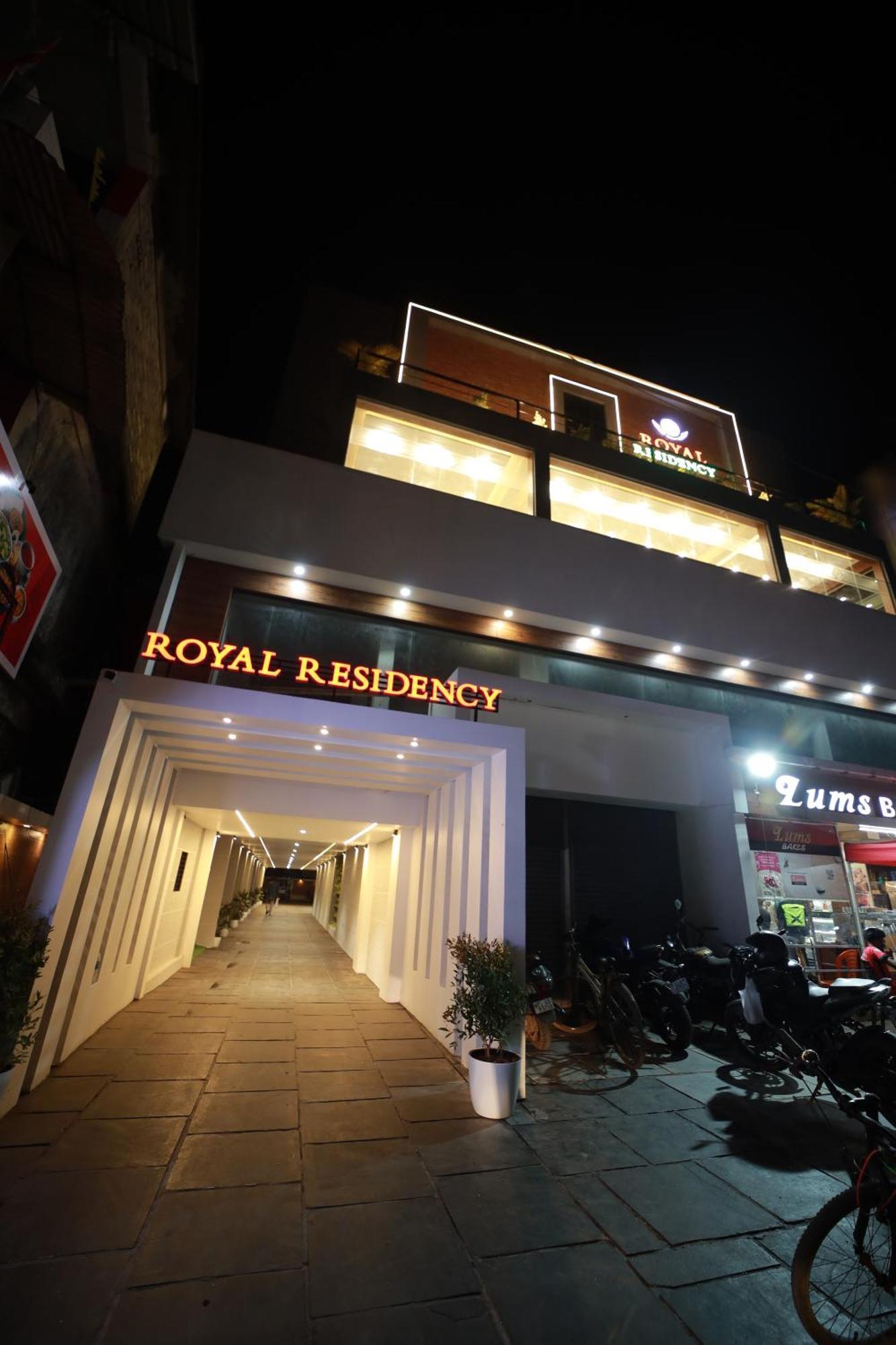 Royal Residency Ξενοδοχείο Kannangad Εξωτερικό φωτογραφία